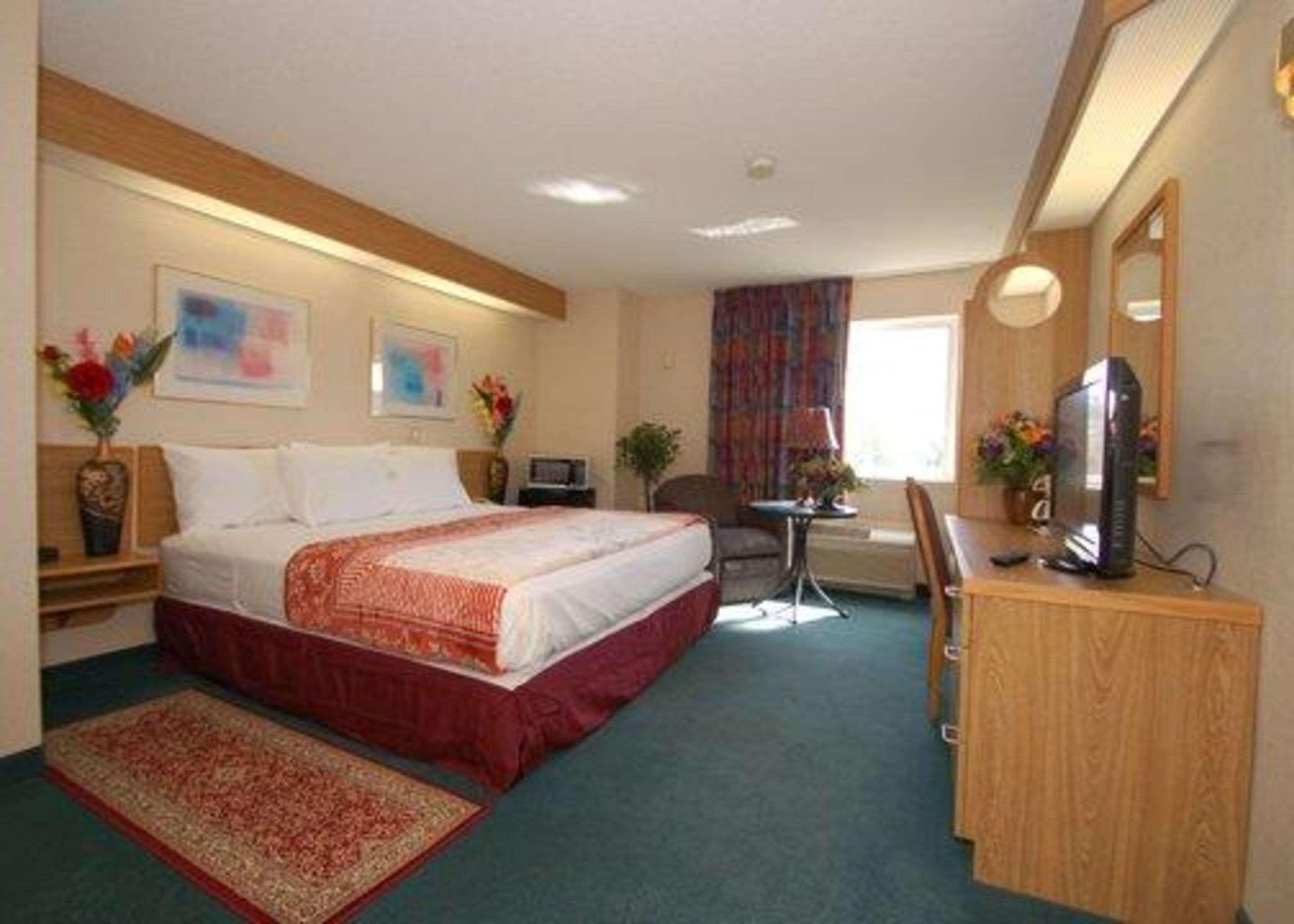 Rodeway Inn Willington North Екстериор снимка
